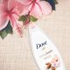 Dove habfürdő 500 ml Caring Bath Almond Cream with Hibiscus